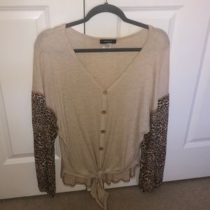 Thermal and leopard top